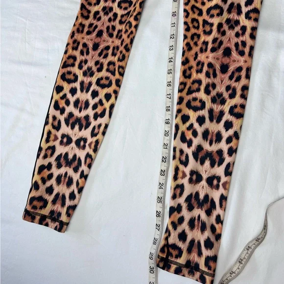 Do you even cheetah print leggings with sheer cut outs - Picture 5 of 6